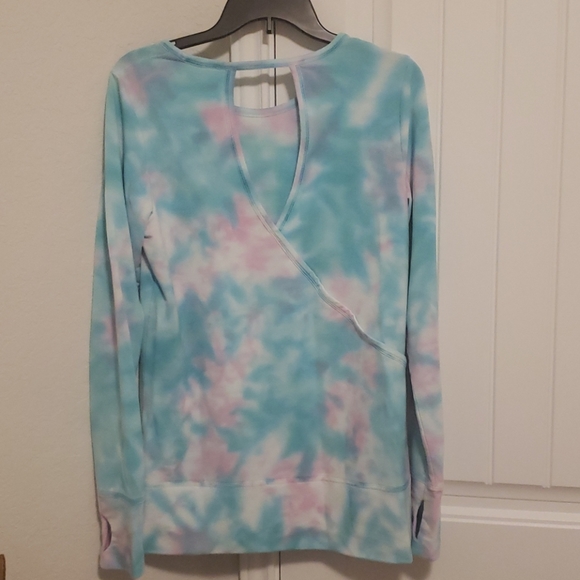 Ideology tie dye top - Picture 2 of 3